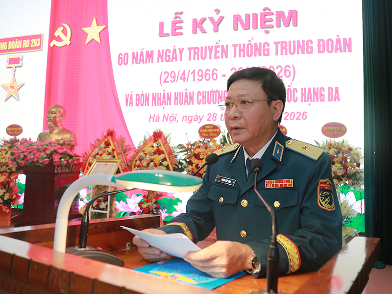 Trung đo&agrave;n 293 kỷ niệm 60 năm Ng&agrave;y truyền thống v&agrave; đ&oacute;n nhận Hu&acirc;n chương Bảo vệ Tổ quốc hạng Ba