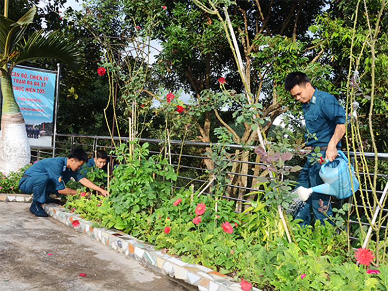 60 năm bền bỉ canh trời Tổ quốc