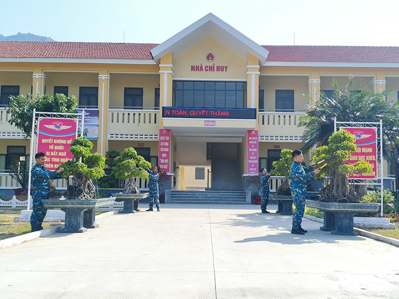 Doanh trại ch&iacute;nh quy, xanh, sạch, đẹp ở Trung đo&agrave;n 274