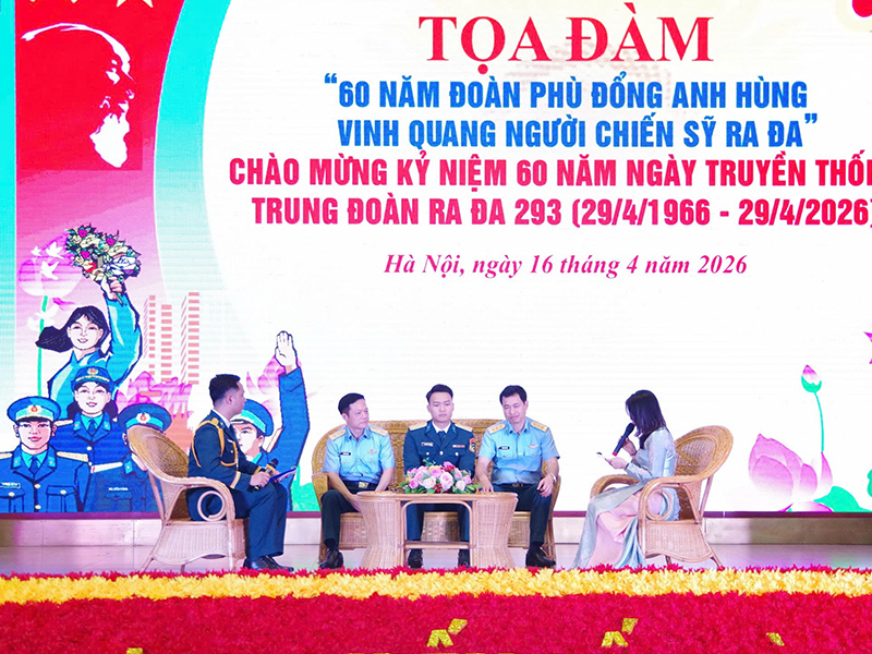 Trung đo&agrave;n Ra đa 293 tổ chức Tọa đ&agrave;m &ldquo;60 năm Đo&agrave;n Ph&ugrave; Đổng anh h&ugrave;ng - Vinh quang người chiến sĩ ra đa&rdquo;