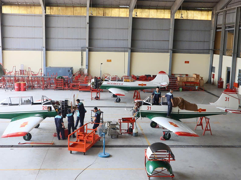 Trong c&ocirc;ng xưởng Nh&agrave; m&aacute;y A41