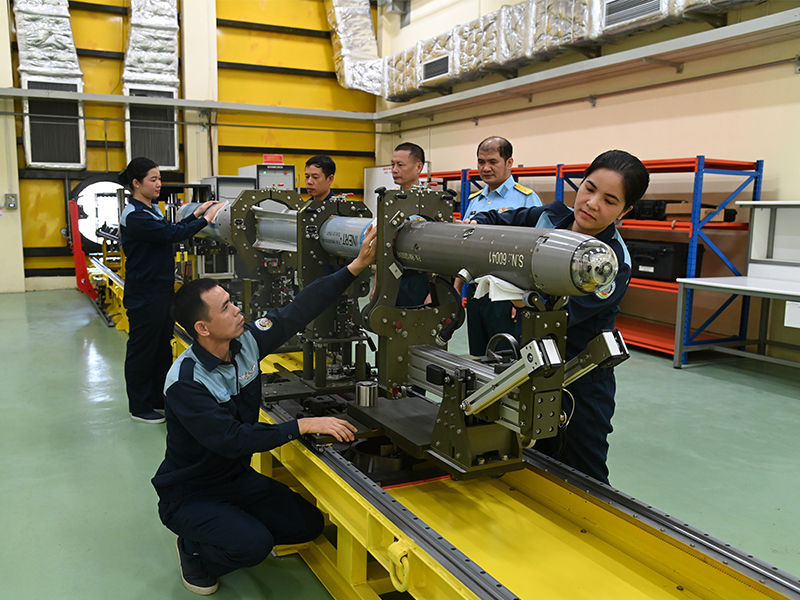 Nh&agrave; m&aacute;y A31 khẳng định vị thế đầu ng&agrave;nh về sửa chữa kh&iacute; t&agrave;i t&ecirc;n lửa