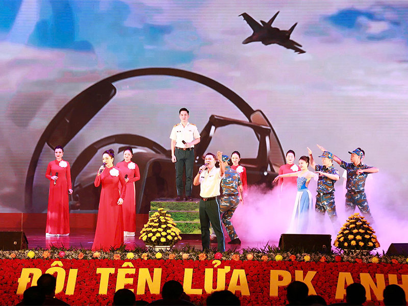 Những chiến sĩ xung k&iacute;ch tr&ecirc;n mặt trận văn h&oacute;a nghệ thuật