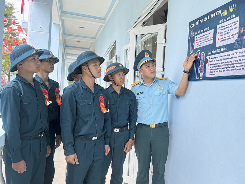 C&aacute;c đơn vị trong Qu&acirc;n chủng Ph&ograve;ng kh&ocirc;ng - Kh&ocirc;ng qu&acirc;n tiếp nhận chiến sĩ mới năm 2026