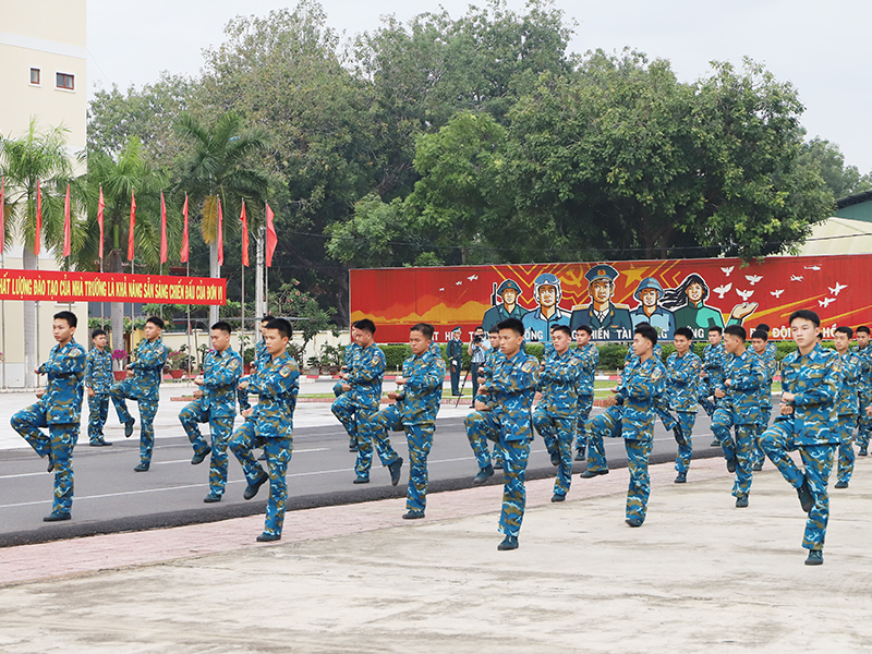 Khối cơ quan c&aacute;c sư đo&agrave;n trong Qu&acirc;n chủng PK-KQ tổ chức Lễ ra qu&acirc;n huấn luyện năm 2026