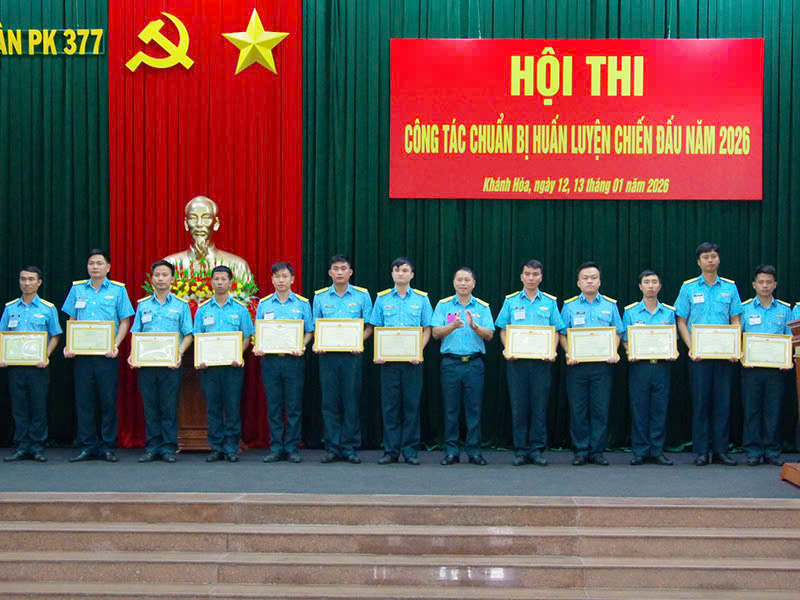 Sư đoàn 377 tổ chức Hội thi công tác chuẩn bị huấn luyện chiến đấu năm 2026