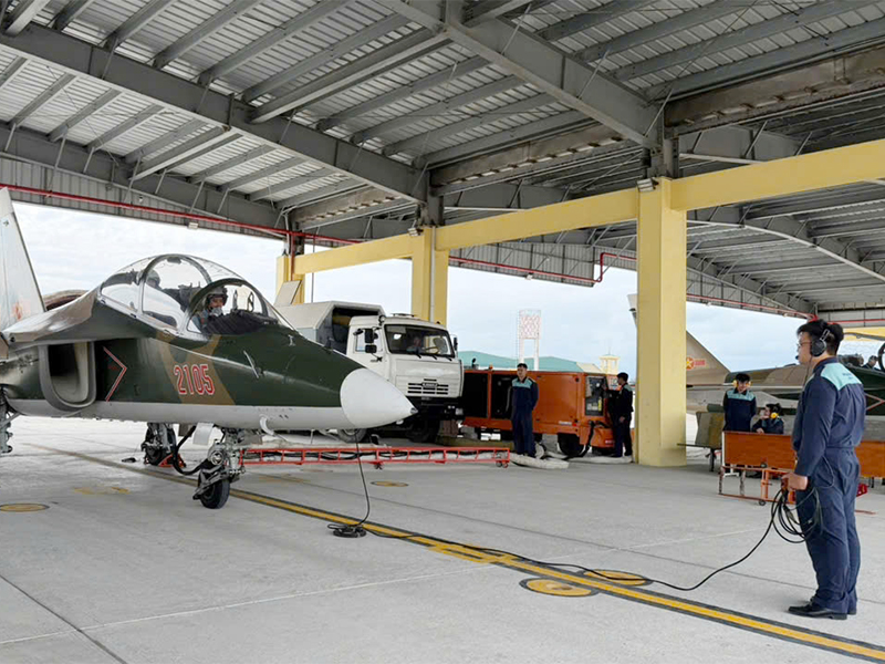 Trung đo&agrave;n Kh&ocirc;ng qu&acirc;n 940 tổ chức th&agrave;nh c&ocirc;ng ban bay c&aacute;n bộ