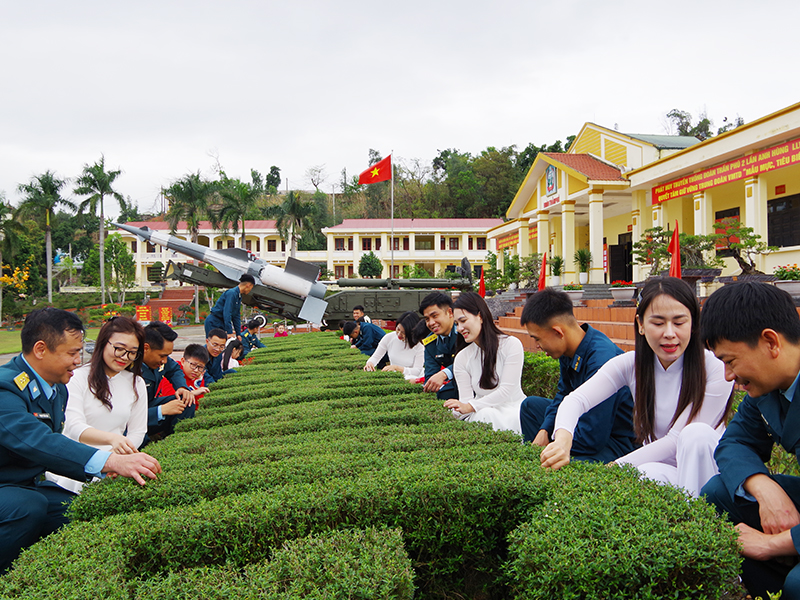 Đo&agrave;n cơ sở Trung đo&agrave;n 213 tổ chức ph&aacute;t động &ldquo;Th&aacute;ng thanh ni&ecirc;n&rdquo; năm 2026