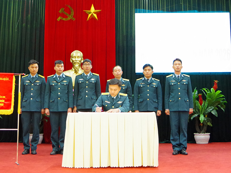 Đo&agrave;n cơ sở Trung đo&agrave;n 213 tổ chức ph&aacute;t động &ldquo;Th&aacute;ng thanh ni&ecirc;n&rdquo; năm 2026