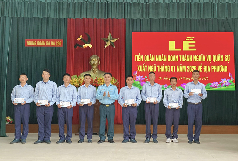 Lắng đọng nghĩa t&igrave;nh ng&agrave;y chia tay ở Đo&agrave;n S&ocirc;ng M&atilde;