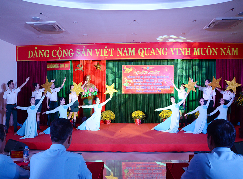 Qu&acirc;n chủng Ph&ograve;ng kh&ocirc;ng-Kh&ocirc;ng qu&acirc;n tổ chức gặp mặt mừng Xu&acirc;n B&iacute;nh Ngọ - 2026 tại th&agrave;nh phố Đ&agrave; nẵng