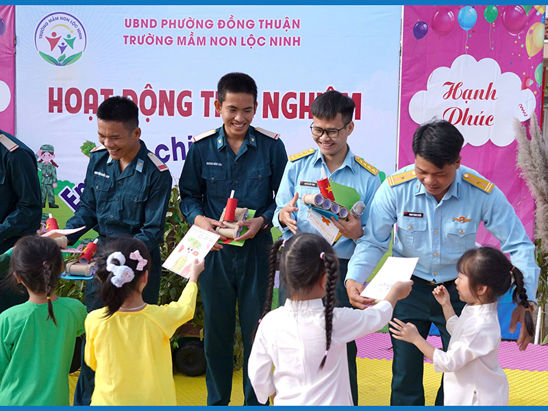 Trạm ra đa 56 đẩy mạnh c&aacute;c hoạt động phối hợp, kết nghĩa