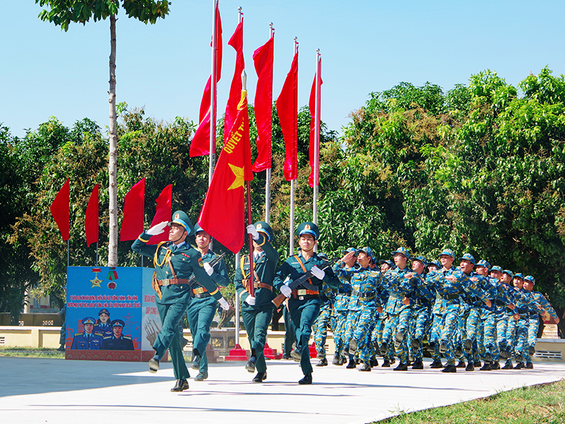 C&aacute;c đơn vị trong Qu&acirc;n chủng Ph&ograve;ng kh&ocirc;ng - Kh&ocirc;ng qu&acirc;n tổ chức Lễ ra qu&acirc;n huấn luyện năm 2026