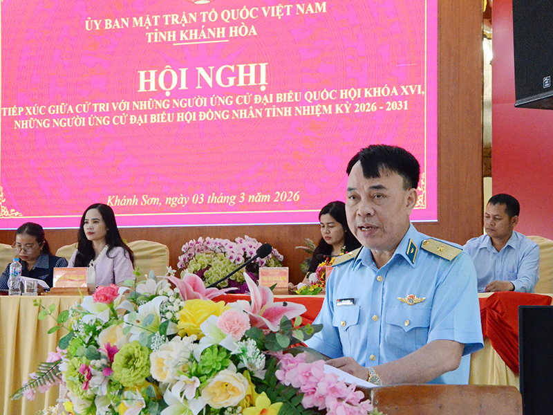 Thiếu tướng Vũ Đại Dương - Nắm vững đặc điểm, t&igrave;nh h&igrave;nh địa phương để c&oacute; những giải ph&aacute;p ph&aacute;t huy thế mạnh kinh tế, x&atilde; hội khu vực miền n&uacute;i.