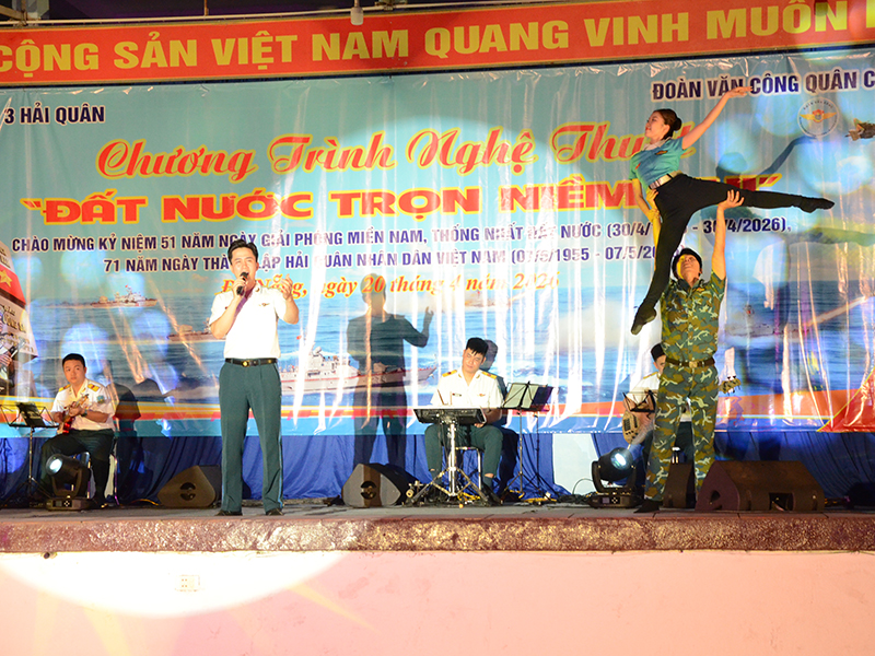 Đo&agrave;n Văn c&ocirc;ng Qu&acirc;n chủng Ph&ograve;ng kh&ocirc;ng-Kh&ocirc;ng qu&acirc;n ho&agrave;n th&agrave;nh xuất sắc đợt lưu diễn tr&ecirc;n địa b&agrave;n th&agrave;nh phố Đ&agrave; Nẵng