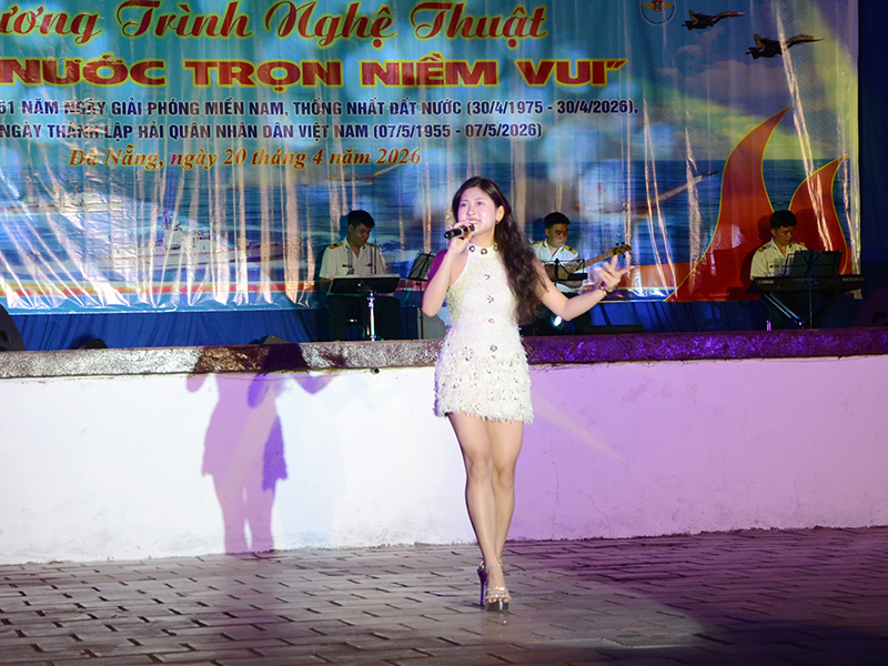 Đo&agrave;n Văn c&ocirc;ng Qu&acirc;n chủng Ph&ograve;ng kh&ocirc;ng-Kh&ocirc;ng qu&acirc;n ho&agrave;n th&agrave;nh xuất sắc đợt lưu diễn tr&ecirc;n địa b&agrave;n th&agrave;nh phố Đ&agrave; Nẵng