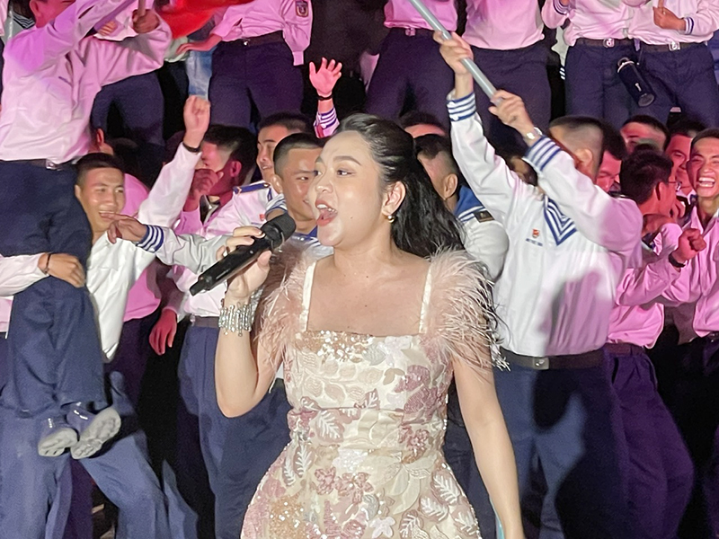 Đo&agrave;n Văn c&ocirc;ng Qu&acirc;n chủng Ph&ograve;ng kh&ocirc;ng-Kh&ocirc;ng qu&acirc;n ho&agrave;n th&agrave;nh xuất sắc đợt lưu diễn tr&ecirc;n địa b&agrave;n th&agrave;nh phố Đ&agrave; Nẵng