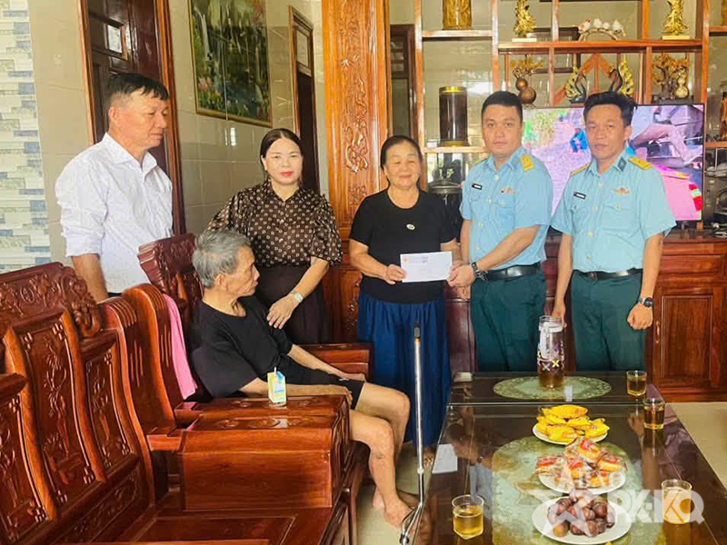 Trung đoàn 290 tổ chức nhiều hoạt động “Uống nước nhớ nguồn - Đền ơn đáp nghĩa”
