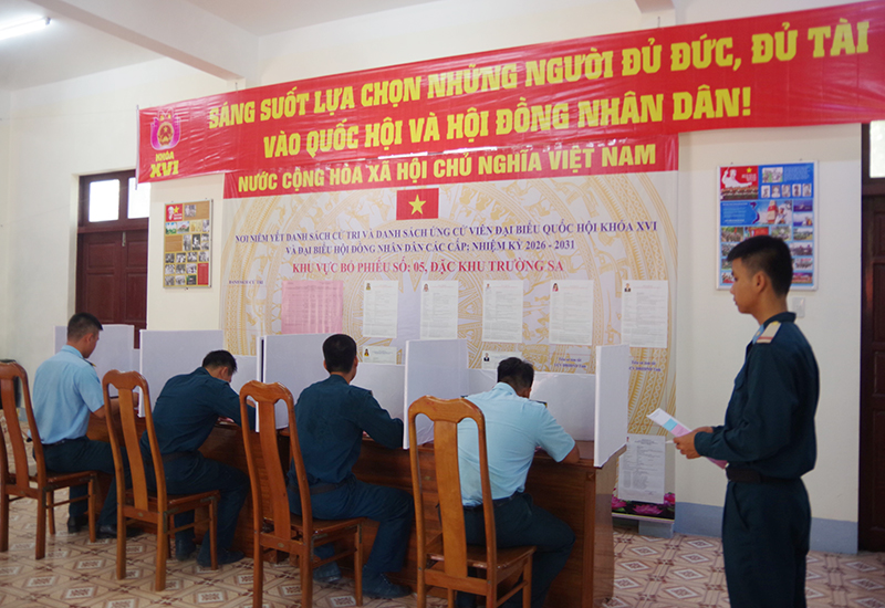 Sư đo&agrave;n 377 sẵn s&agrave;ng cho ng&agrave;y hội to&agrave;n d&acirc;n bầu cử