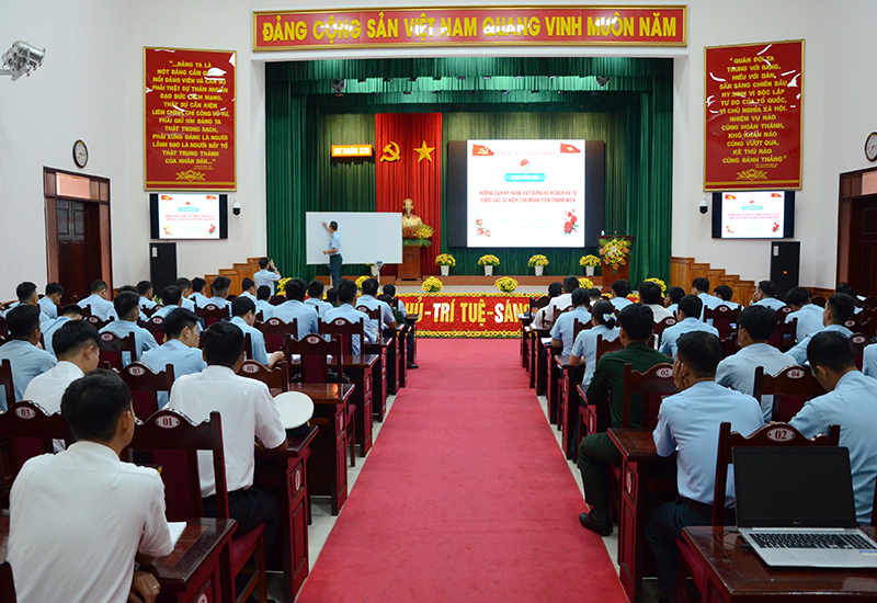 Sư đo&agrave;n 375 khai mạc tập huấn kỹ năng hoạt động c&ocirc;ng t&aacute;c đo&agrave;n v&agrave; phong tr&agrave;o thanh ni&ecirc;n năm 2026