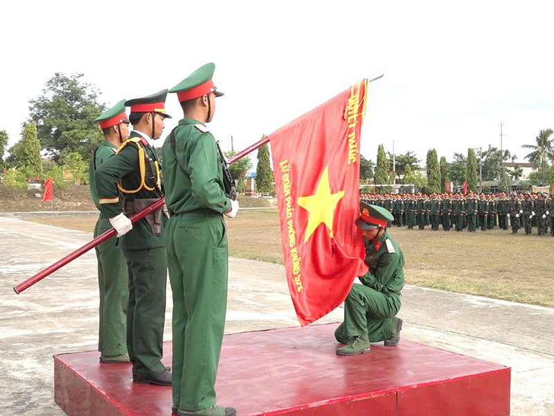 C&aacute;c đơn vị trong Qu&acirc;n chủng Ph&ograve;ng kh&ocirc;ng-Kh&ocirc;ng qu&acirc;n tổ chức Lễ tuy&ecirc;n thệ chiến sĩ mới năm 2026