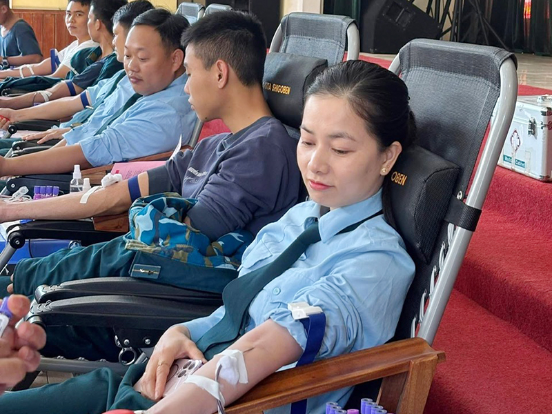 Tuổi trẻ Trung đo&agrave;n 250 t&iacute;ch cực tham gia hiến m&aacute;u t&igrave;nh nguyện