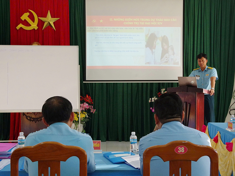 Sư đo&agrave;n 377 tổ chức Hội thi C&aacute;n bộ giảng dạy ch&iacute;nh trị v&agrave; B&aacute;o c&aacute;o vi&ecirc;n giỏi năm 2026