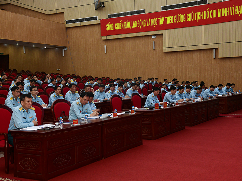 Quân chủng Phòng không-Không quân tổ chức Hội nghị thông báo nhanh kết quả Hội nghị lần thứ hai Ban Chấp hành Trung ương Đảng khóa XIV