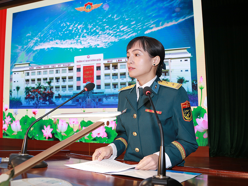 Giảng vi&ecirc;n gi&agrave;u t&acirc;m huyết