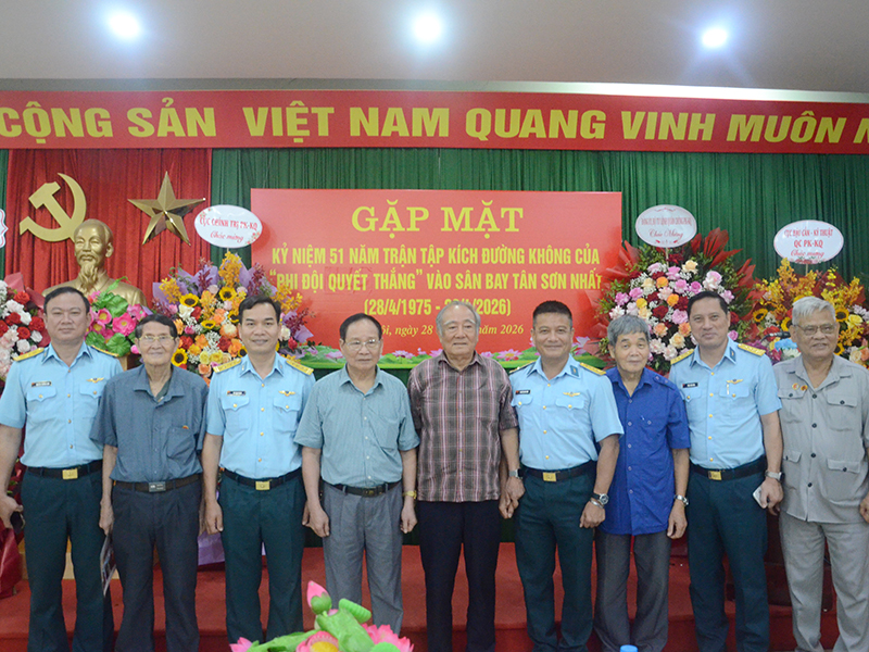 Gặp mặt kỷ niệm 51 năm trận tập k&iacute;ch đường kh&ocirc;ng của  &ldquo;Phi đội Quyết thắng&rdquo;