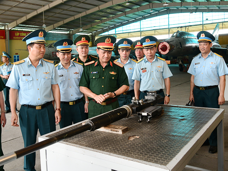 Bộ Tổng Tham mưu QĐND Việt Nam kiểm tra tại Học viện Ph&ograve;ng kh&ocirc;ng-Kh&ocirc;ng qu&acirc;n