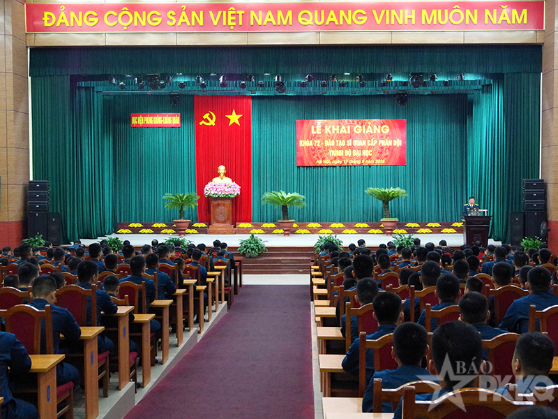 Học viện Ph&ograve;ng kh&ocirc;ng-Kh&ocirc;ng qu&acirc;n tổ chức Lễ khai giảng Kh&oacute;a 72 - Đ&agrave;o tạo sĩ quan cấp ph&acirc;n đội tr&igrave;nh độ đại học