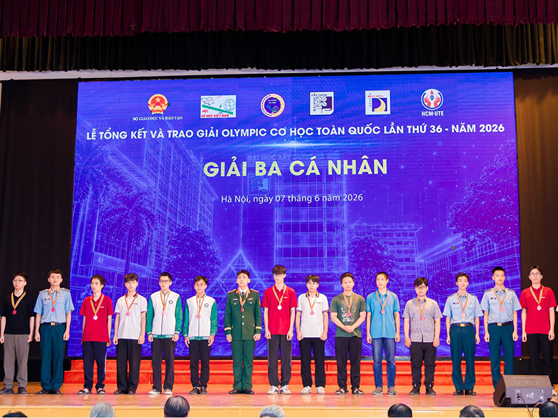 Học viện Ph&ograve;ng kh&ocirc;ng-Kh&ocirc;ng qu&acirc;n đạt giải cao tại kỳ thi Olympic Cơ học to&agrave;n quốc lần thứ 36