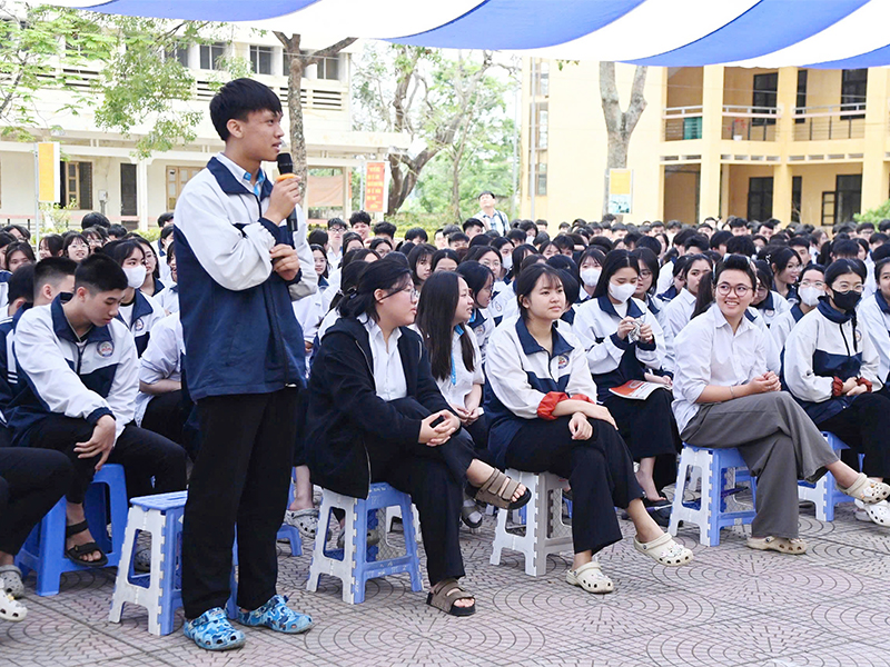 Học viện Ph&ograve;ng kh&ocirc;ng - Kh&ocirc;ng qu&acirc;n tổ chức tư vấn, hướng nghiệp tuyển sinh qu&acirc;n sự năm 2026 tại tỉnh Bắc Ninh