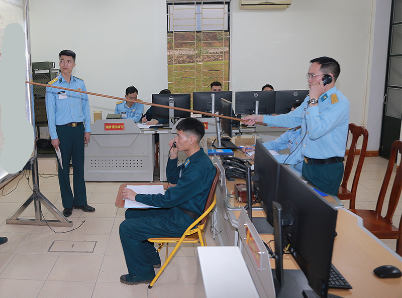 Trung đo&agrave;n 293 thi đua lập c&ocirc;ng mừng Ng&agrave;y truyền thống