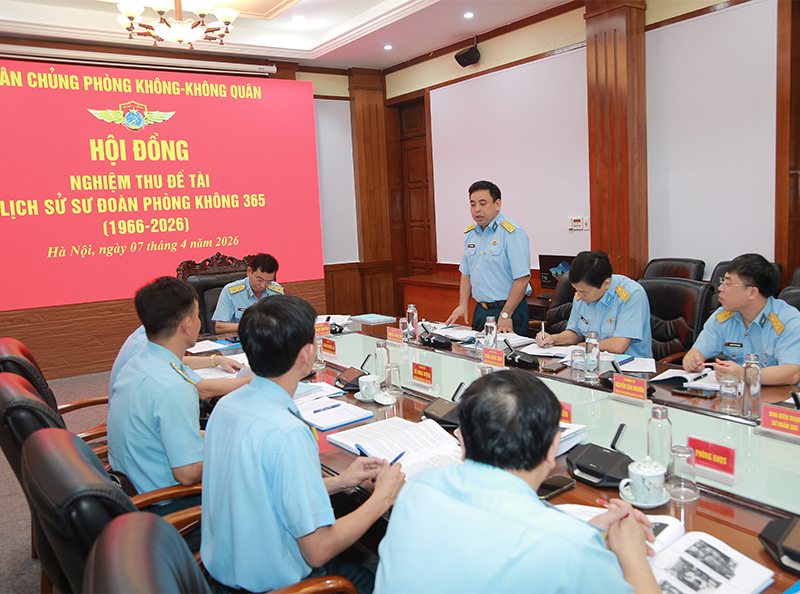 Qu&acirc;n chủng Ph&ograve;ng kh&ocirc;ng - Kh&ocirc;ng qu&acirc;n nghiệm thu Đề t&agrave;i &ldquo;Lịch sử Sư đo&agrave;n Ph&ograve;ng kh&ocirc;ng 365 (1966-2026)&rdquo; v&agrave; &ldquo;Lịch sử Lữ đo&agrave;n C&ocirc;ng binh 28 (1966-2026)&rdquo;