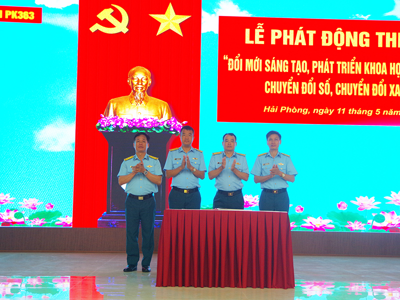 Các đơn vị trong Quân chủng Phòng không-Không quân phát động Phong trào thi đua “Đổi mới sáng tạo, phát triển khoa học, công nghệ, chuyển đổi số, chuyển đổi xanh” giai đoạn 2026-2030