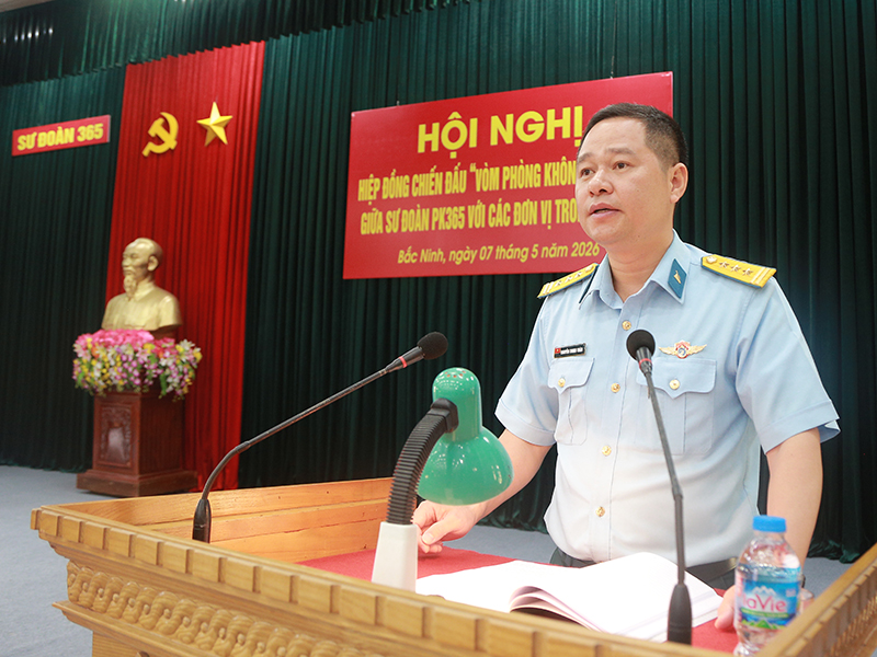 Sư đo&agrave;n 365 tổ chức Hội nghị hiệp đồng t&aacute;c chiến &ldquo;V&ograve;m ph&ograve;ng kh&ocirc;ng bền vững&rdquo;