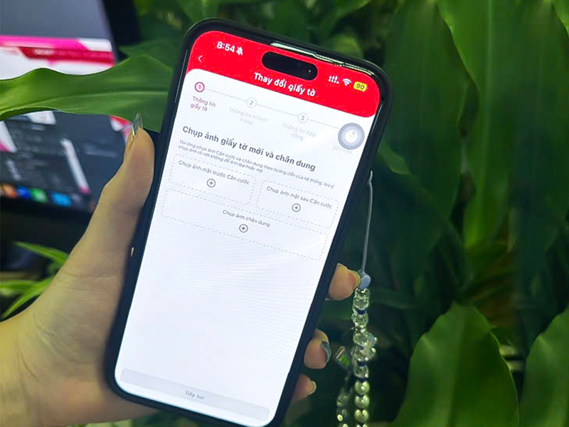 Viettel tăng cường công nghệ và nhân lực, hỗ trợ khách hàng xác thực thông tin thuê bao nhanh chóng, thuận tiện