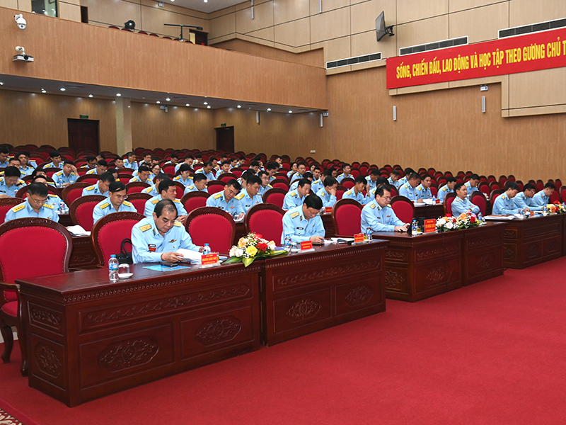 Quân chủng Phòng không-Không quân Quân chủng PK-KQ tổ chức Hội nghị quyết toán ngân sách, thu chi bảo hiểm xã hội, bảo hiểm y tế, bảo hiểm thất nghiệp, giám sát tài chính và tổng kết công tác tài chính năm 2025