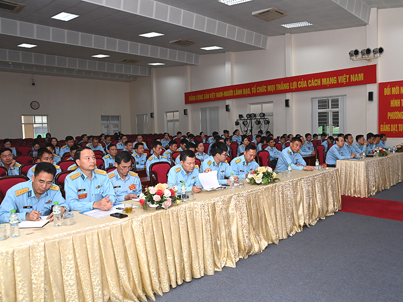 Cục Hậu cần - Kỹ thuật Qu&acirc;n chủng Ph&ograve;ng kh&ocirc;ng-Kh&ocirc;ng qu&acirc;n Khai mạc Hội thi c&aacute;n bộ giảng dạy ch&iacute;nh trị v&agrave; Hội thi B&aacute;o c&aacute;o vi&ecirc;n giỏi năm 2026