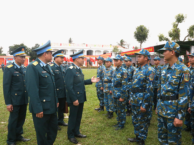 C&aacute;c đơn vị trong Qu&acirc;n chủng Ph&ograve;ng kh&ocirc;ng - Kh&ocirc;ng qu&acirc;n tổ chức Lễ ra qu&acirc;n huấn luyện năm 2026