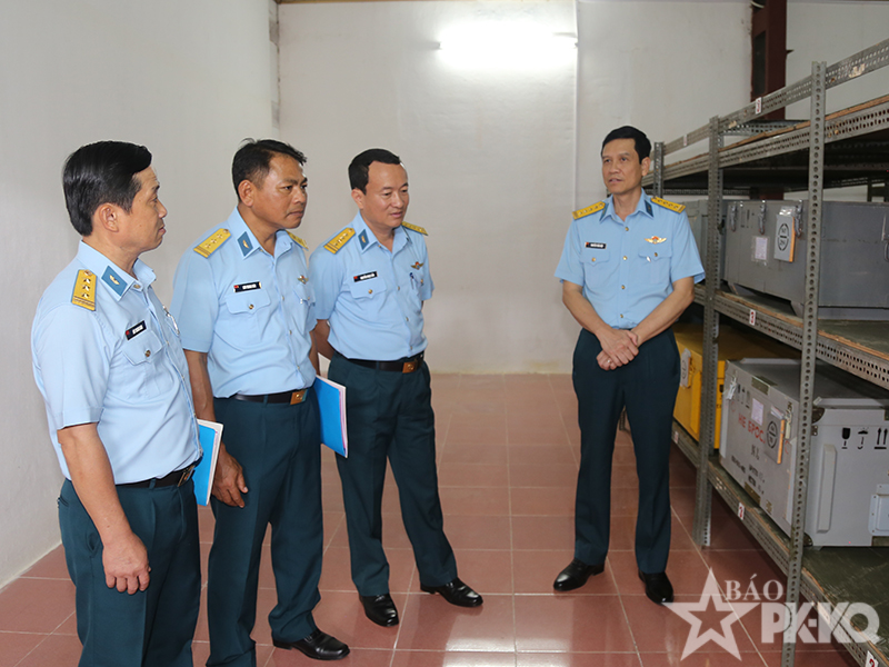 Quân chủng Phòng không-Không quân kiểm tra kết quả xây dựng đơn vị vững mạnh toàn diện “mẫu mực, tiêu biểu” năm 2026 tại Kho K333