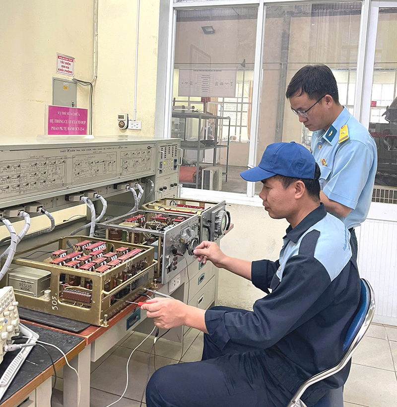 Nh&agrave; m&aacute;y A34 kiểm tra tr&igrave;nh độ kỹ năng nghề nh&acirc;n vi&ecirc;n kỹ thuật năm 2026