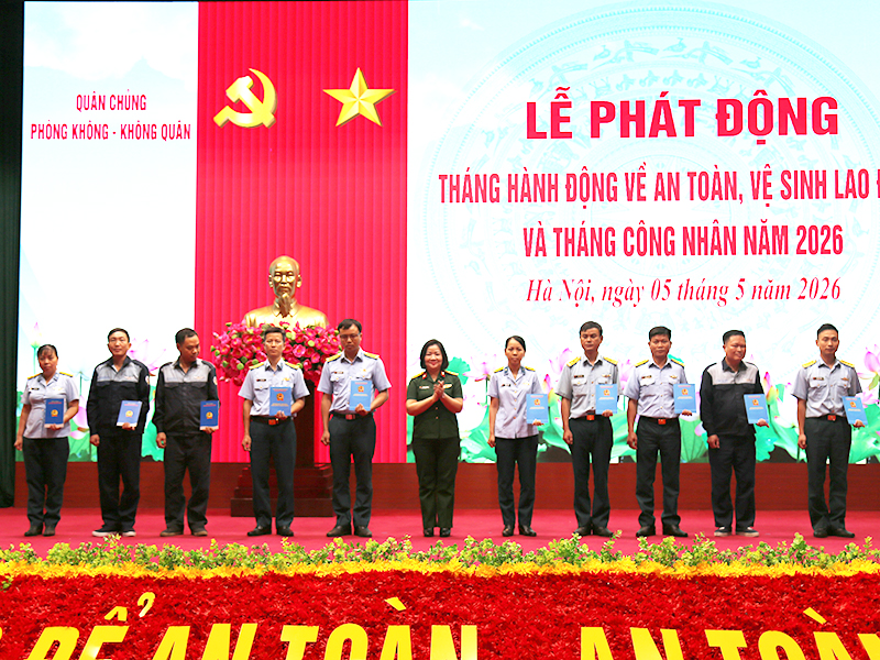 Qu&acirc;n chủng Ph&ograve;ng kh&ocirc;ng-Kh&ocirc;ng qu&acirc;n ph&aacute;t động hưởng ứng Th&aacute;ng h&agrave;nh động về an to&agrave;n, vệ sinh lao động v&agrave; Th&aacute;ng c&ocirc;ng nh&acirc;n năm 2026