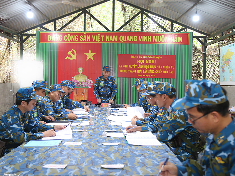 Sư đo&agrave;n 370 luyện tập chuyển trạng th&aacute;i sẵn s&agrave;ng chiến đấu đầu giai đoạn huấn luyện 1