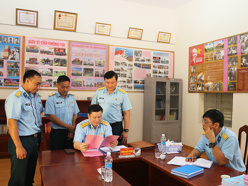 Qu&acirc;n chủng Ph&ograve;ng kh&ocirc;ng  - Kh&ocirc;ng qu&acirc;n kiểm tra huấn luyện th&aacute;ng đầu năm 2026 tại Sư đo&agrave;n 367