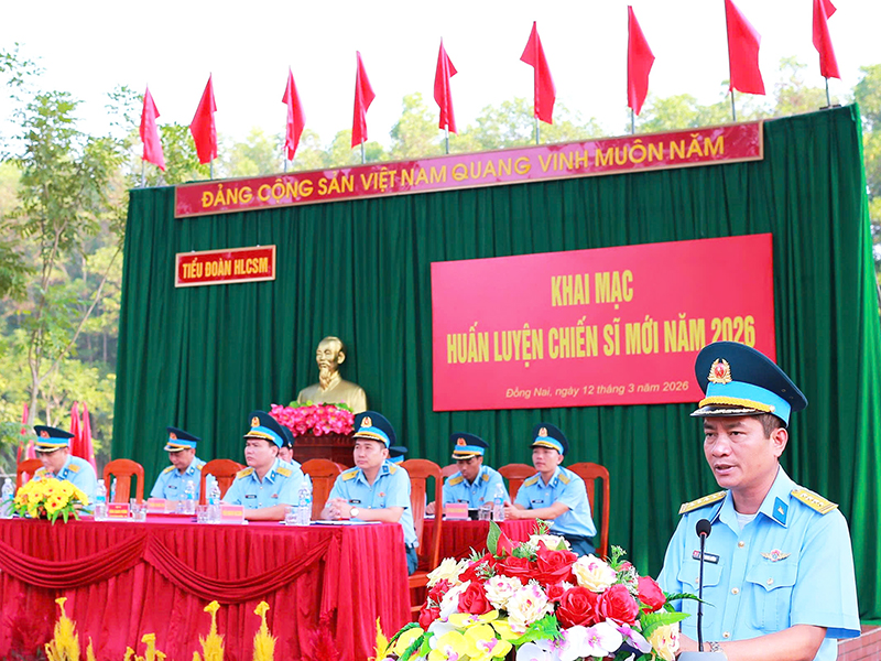 Sư đo&agrave;n 367 khai mạc huấn luyện chiến sĩ mới năm 2026