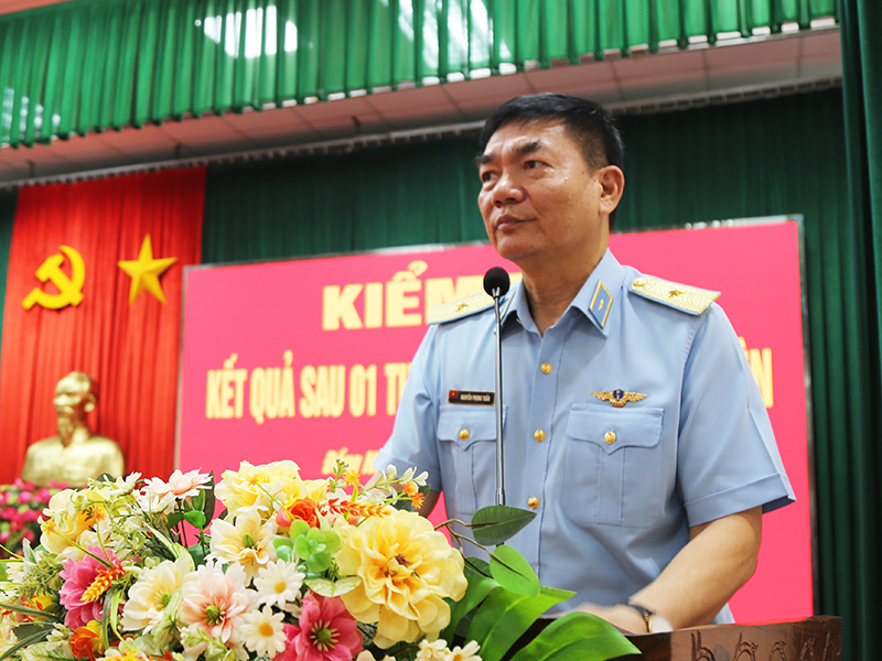 Qu&acirc;n chủng Ph&ograve;ng kh&ocirc;ng  - Kh&ocirc;ng qu&acirc;n kiểm tra huấn luyện th&aacute;ng đầu năm 2026 tại Trung đo&agrave;n 935