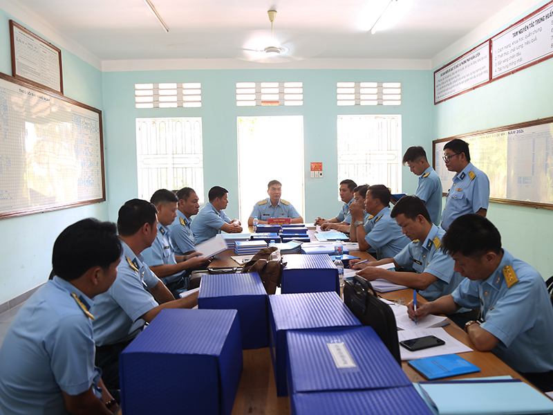 Qu&acirc;n chủng Ph&ograve;ng kh&ocirc;ng  - Kh&ocirc;ng qu&acirc;n kiểm tra huấn luyện th&aacute;ng đầu năm 2026 tại Trung đo&agrave;n 935